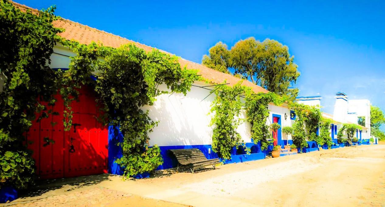 Lodge Monte Do Sobral Alcáçovas Eksteriør billede