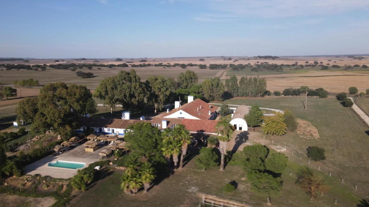 Lodge Monte Do Sobral Alcáçovas Eksteriør billede